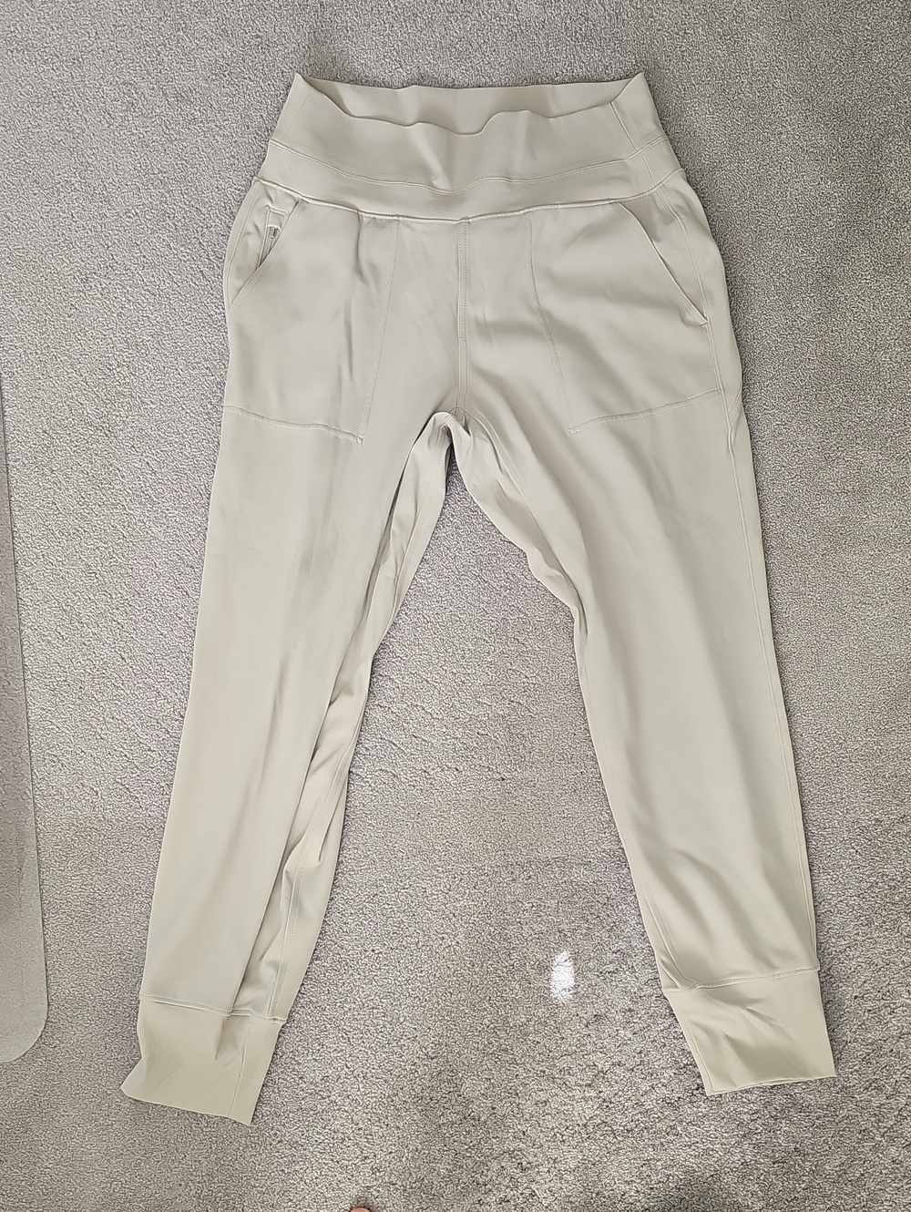 Athleta Cream High-Waist Venice Jogger Pants Size Medium